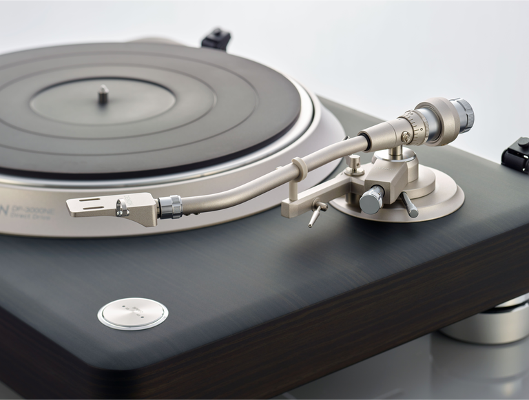 TORNAMESA DP-3000NE Denon Hi-Fi de accionamiento directo premium