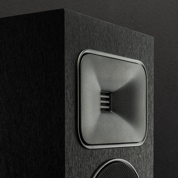 ALTAVOCES FOUNDATION F1 TOWER - PAR / Martin Logan
